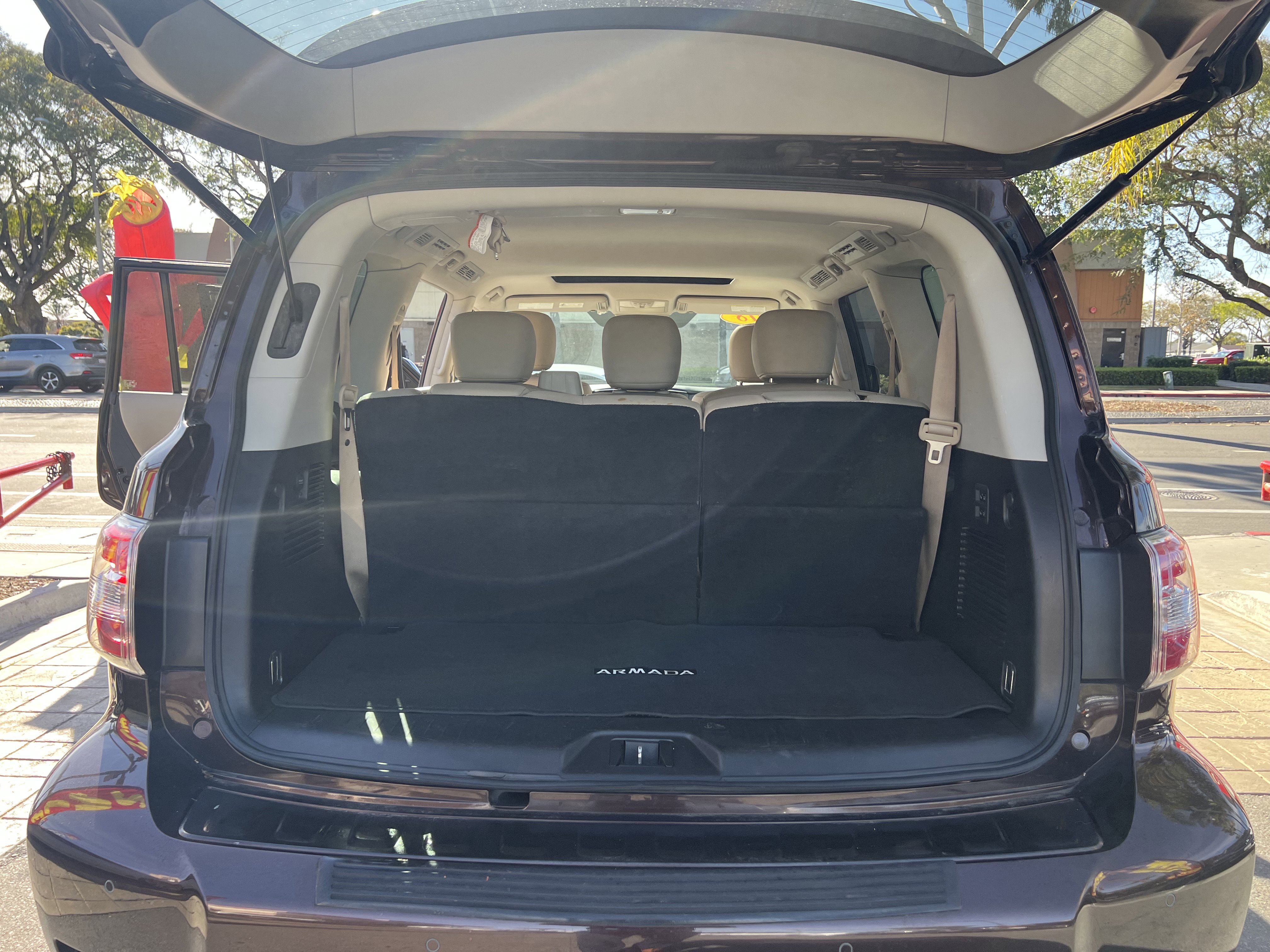 Used 2018 Nissan Armada SL w/ Premium Package image 33