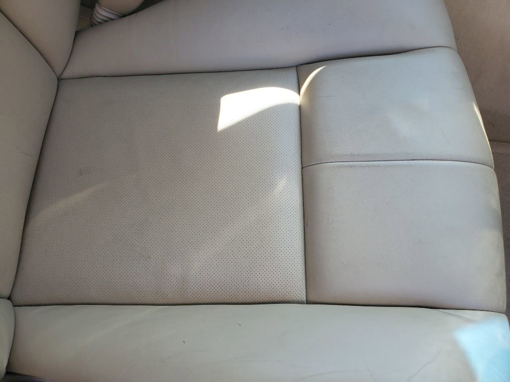 Used 2005 Cadillac STS w/ Preferred Equipment Group image 34