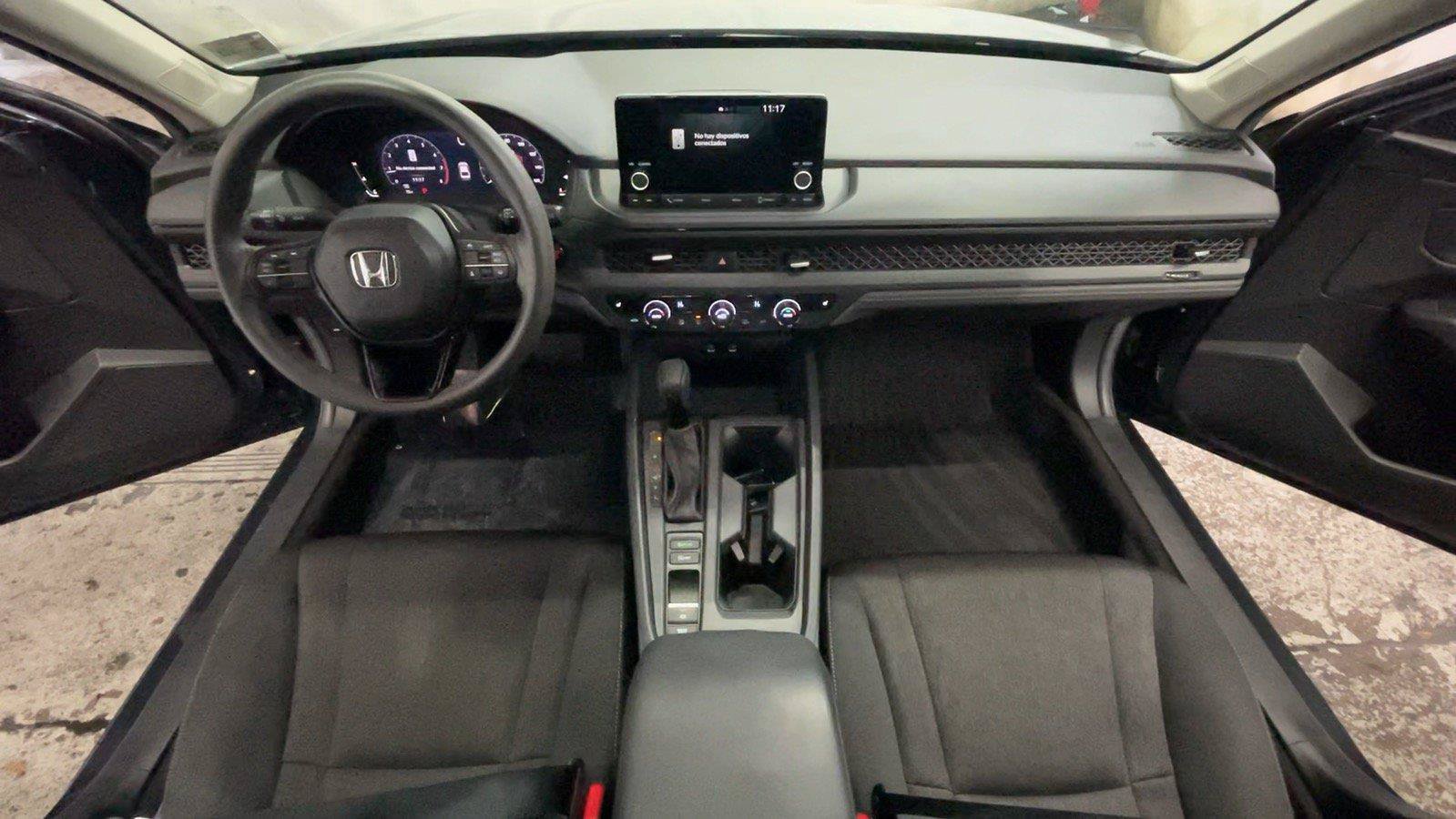 Certified 2025 Honda Accord SE image 27