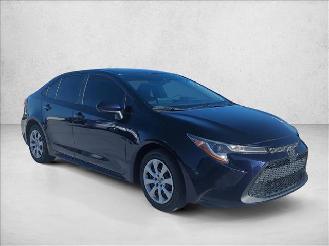 Used 2021 Toyota Corolla LE video 3