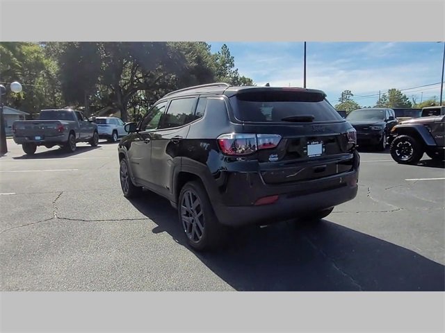 New 2026 Jeep Compass Limited image 29