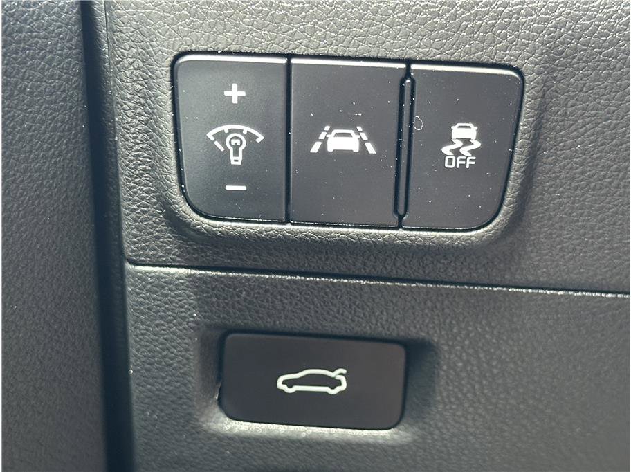 Used 2022 Kia K5 GT-Line w/ GT-Line FWD Premium Package image 25