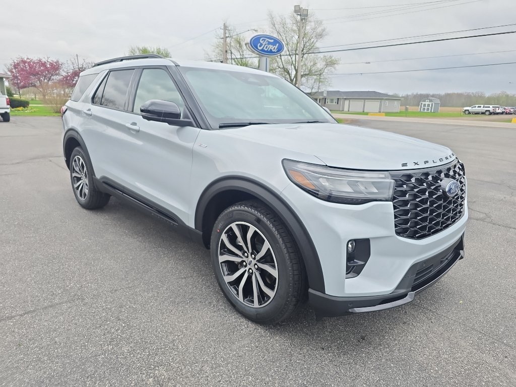 New 2026 Ford Explorer ST-Line AWD/4WD image 4