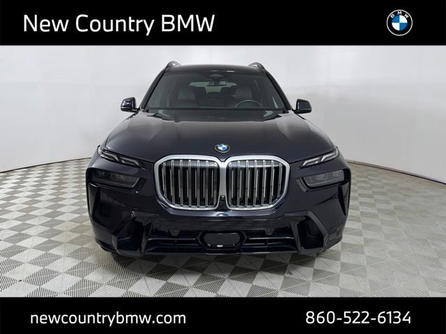 Used 2023 BMW X7 xDrive40i w/ M Sport Package AWD/4WD image 2