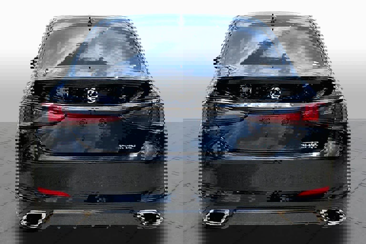 Used 2022 Lexus ES 350 F Sport w/ Accessory Package image 5