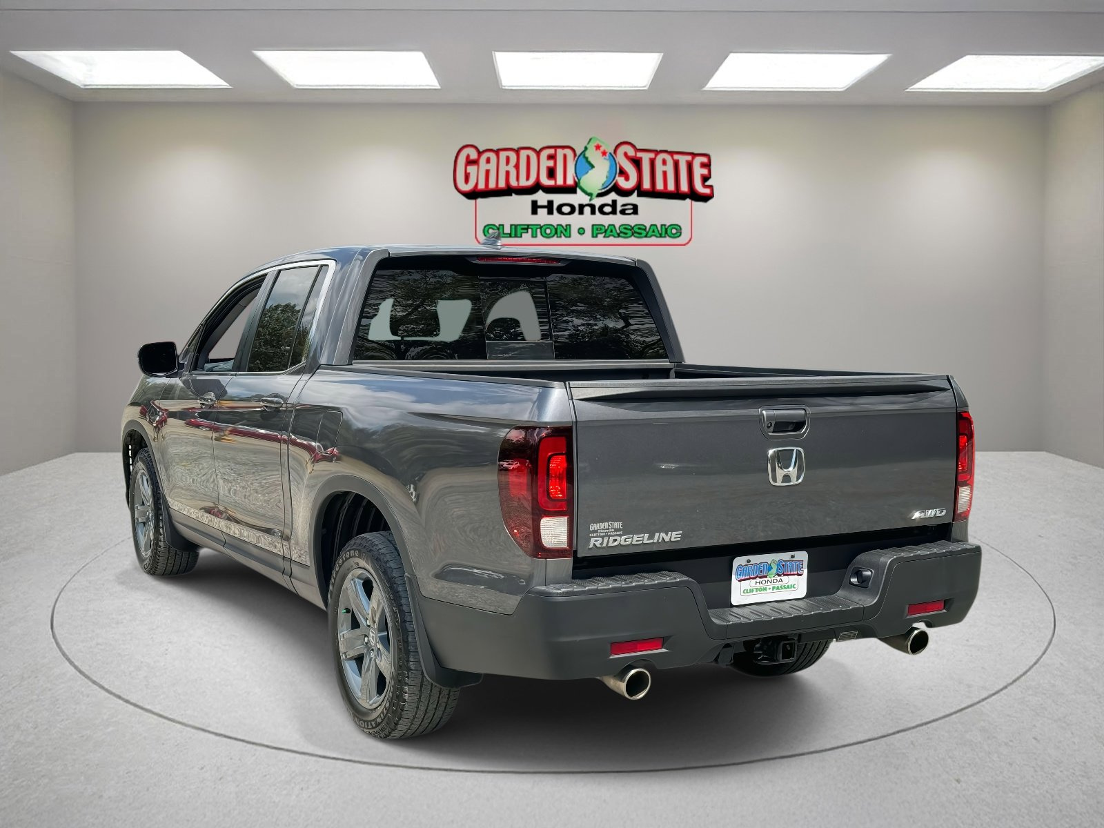 Certified 2023 Honda Ridgeline RTL image 1
