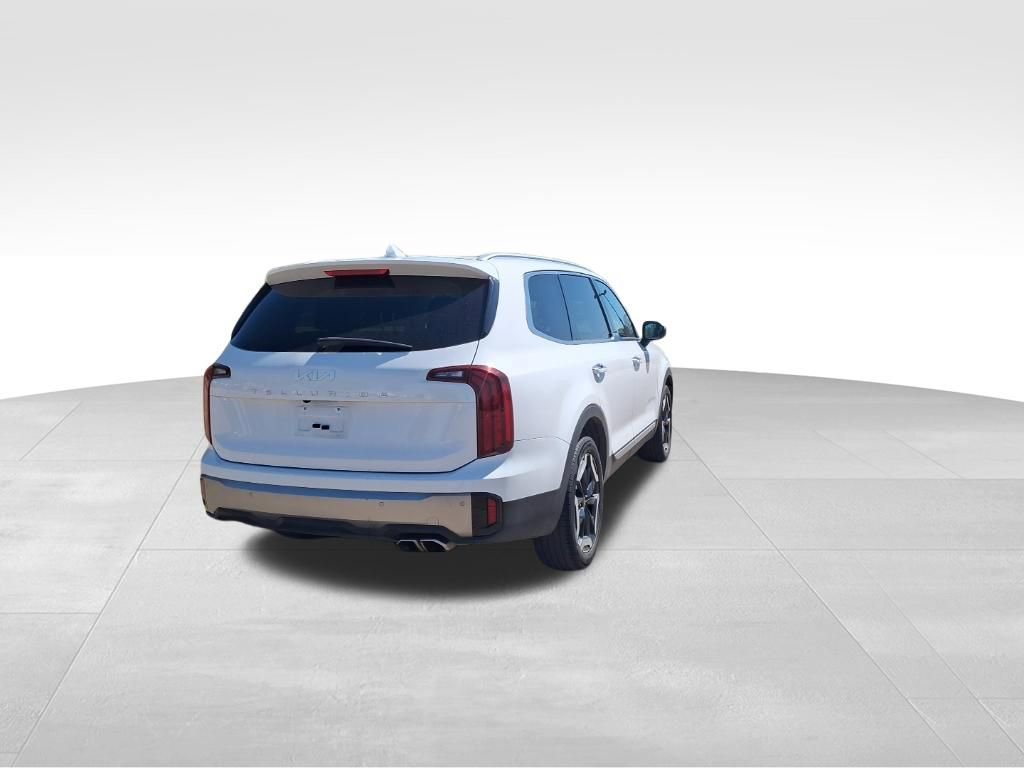Used 2025 Kia Telluride S image 12