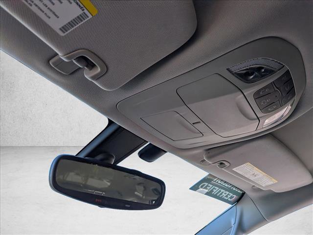 Used 2017 Chrysler Pacifica Touring-L image 22