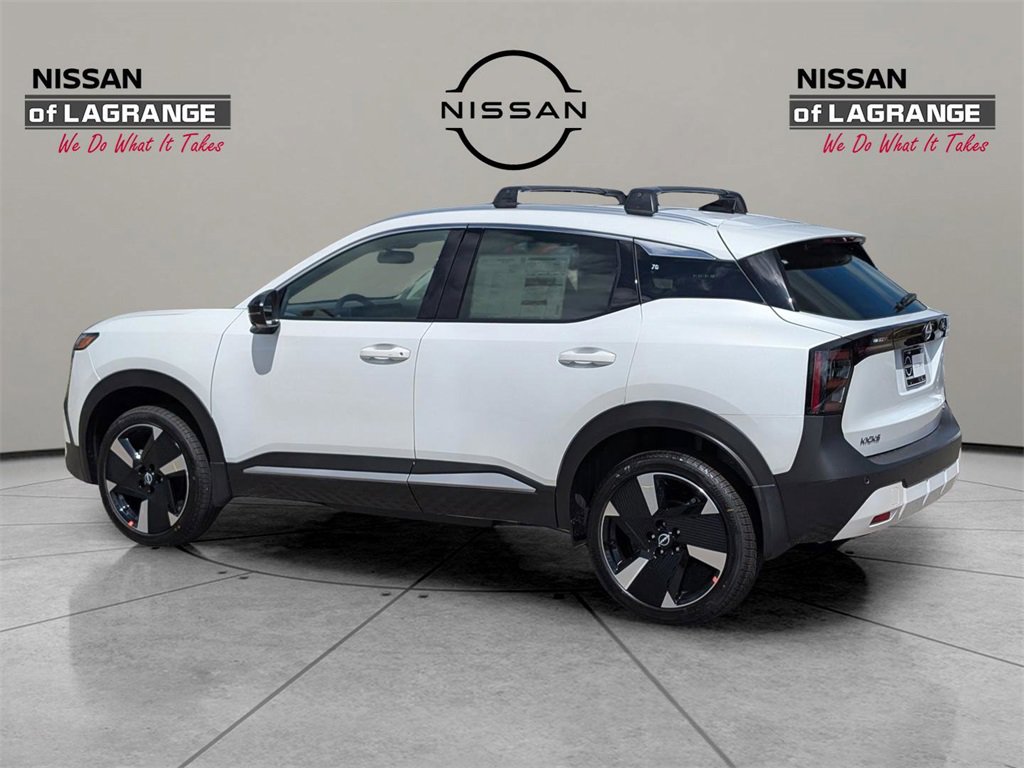 New 2026 Nissan Kicks SR image 8