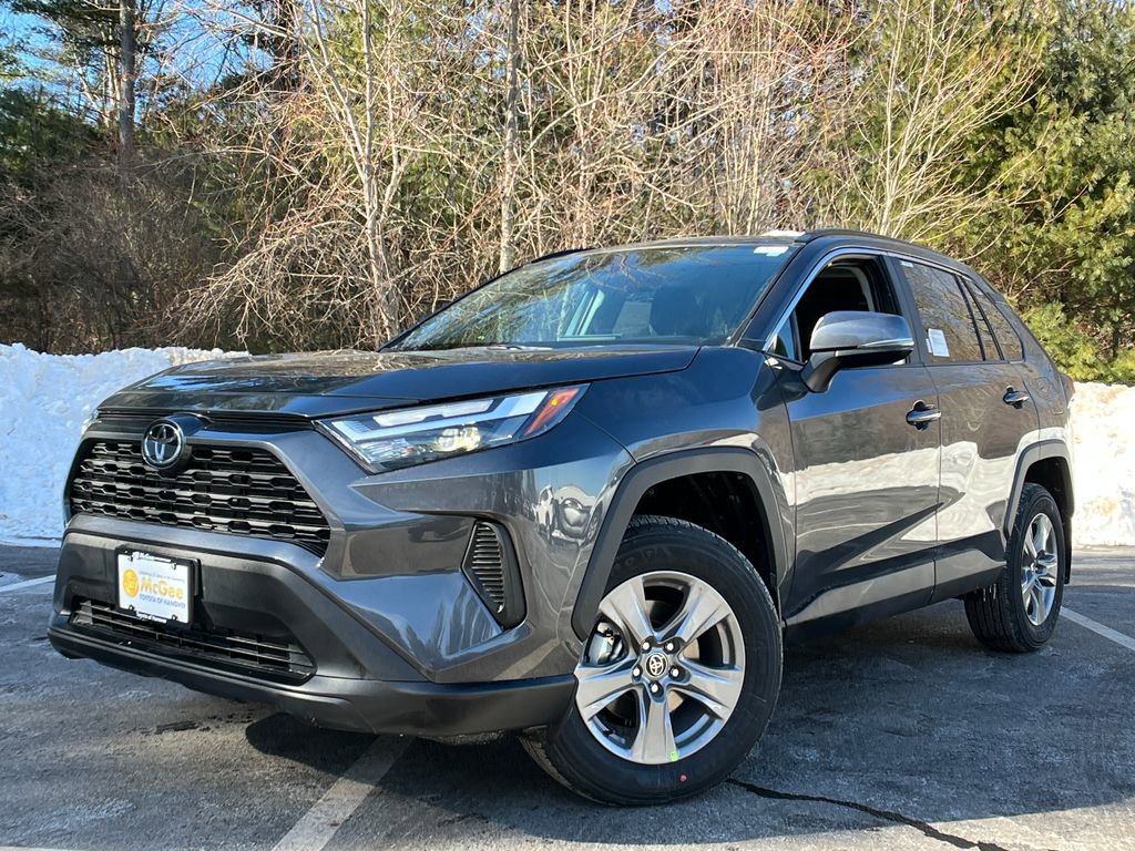 New 2025 Toyota RAV4 XLE w/ Convenience Package image 1