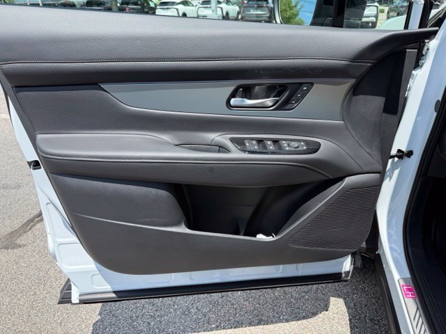 New 2026 Nissan Murano Platinum w/ Cargo Package AWD/4WD image 16