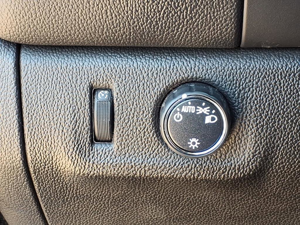 Used 2022 Chevrolet Colorado LT image 28