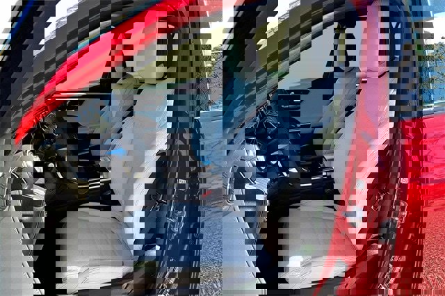 New 2026 Mercedes-Benz C 300 4MATIC Sedan image 12