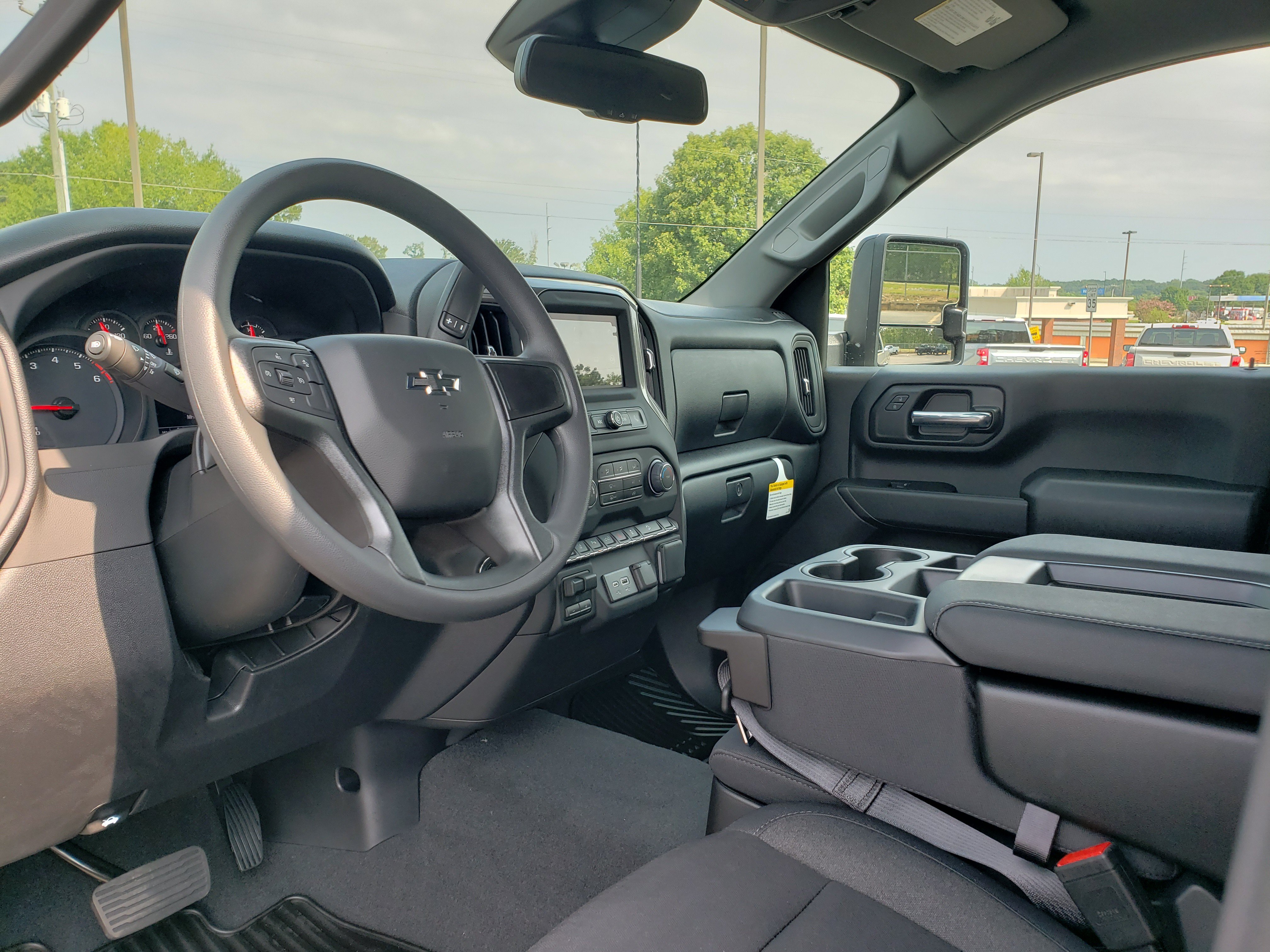 New 2026 Chevrolet Silverado 2500 Custom w/ Custom Value Package AWD/4WD image 31