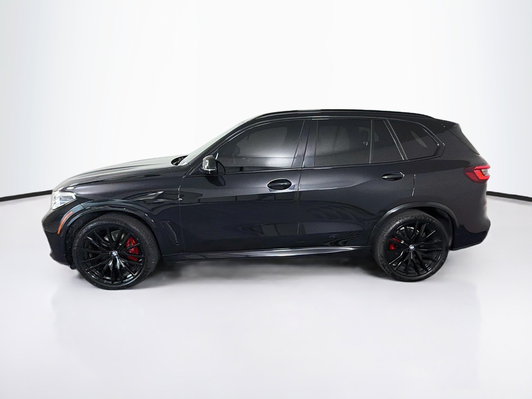 Used 2022 BMW X5 sDrive40i w/ M Sport Package RWD image 4