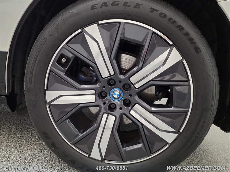 Used 2023 BMW iX M60 w/ Executive Package AWD/4WD image 14