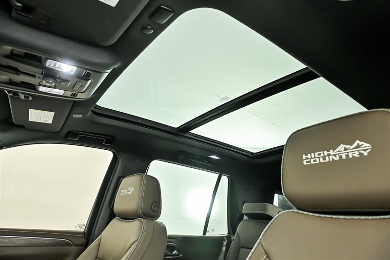 Used 2023 Chevrolet Tahoe High Country AWD/4WD image 18