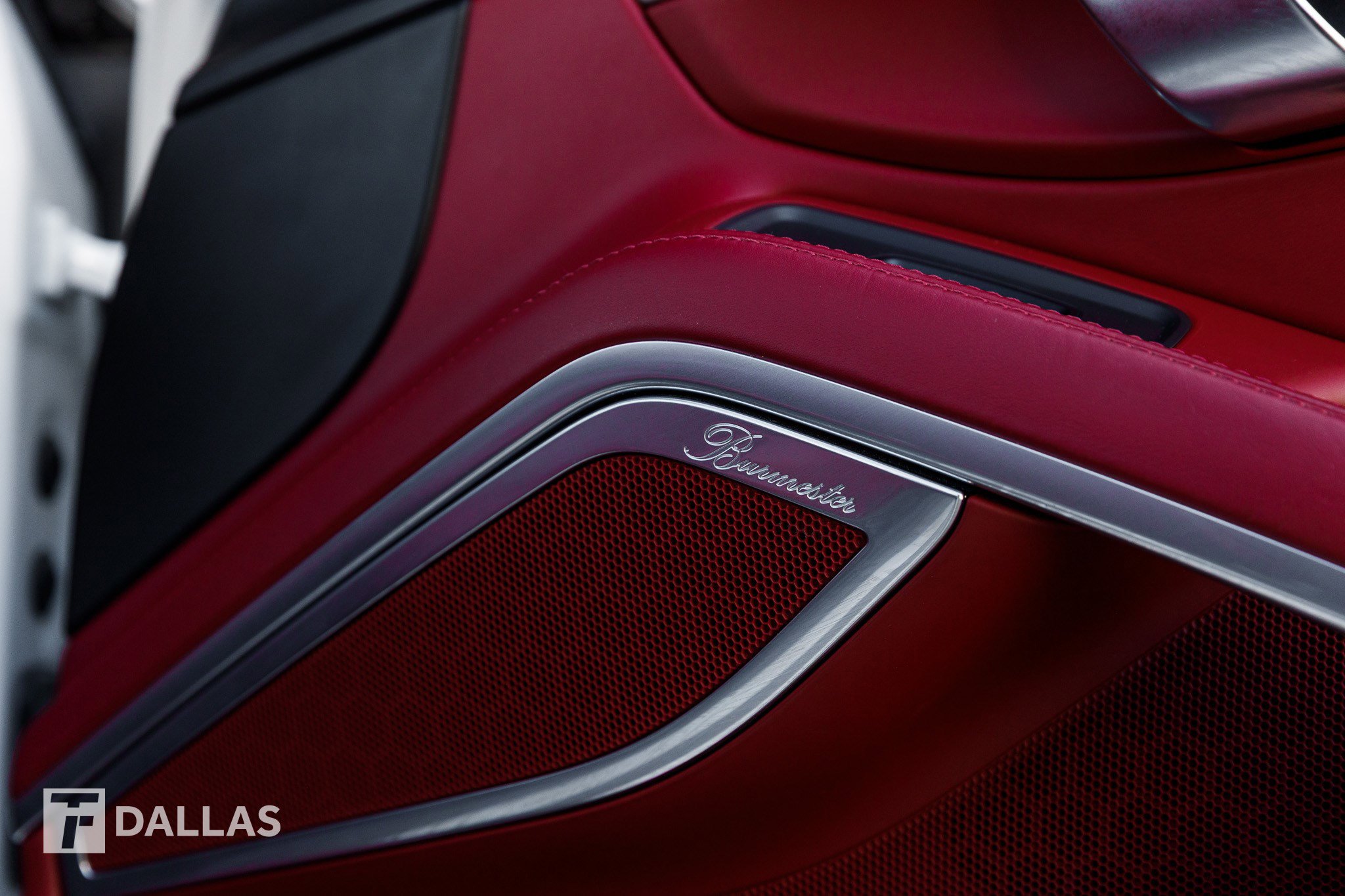 Used 2017 Porsche 911 Turbo S image 37