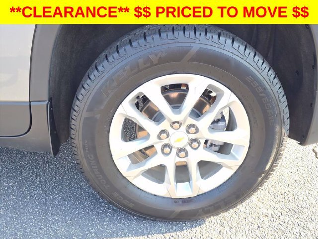 Certified 2023 Chevrolet Traverse LS w/ Safety Package FWD image 32