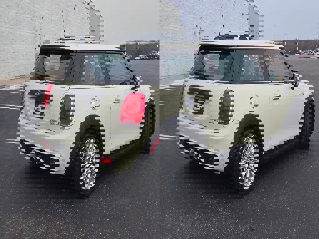 Used 2019 MINI Cooper S w/ Signature Upholstery Package image 5