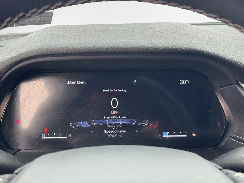 Used 2022 Jeep Grand Cherokee L Laredo image 14