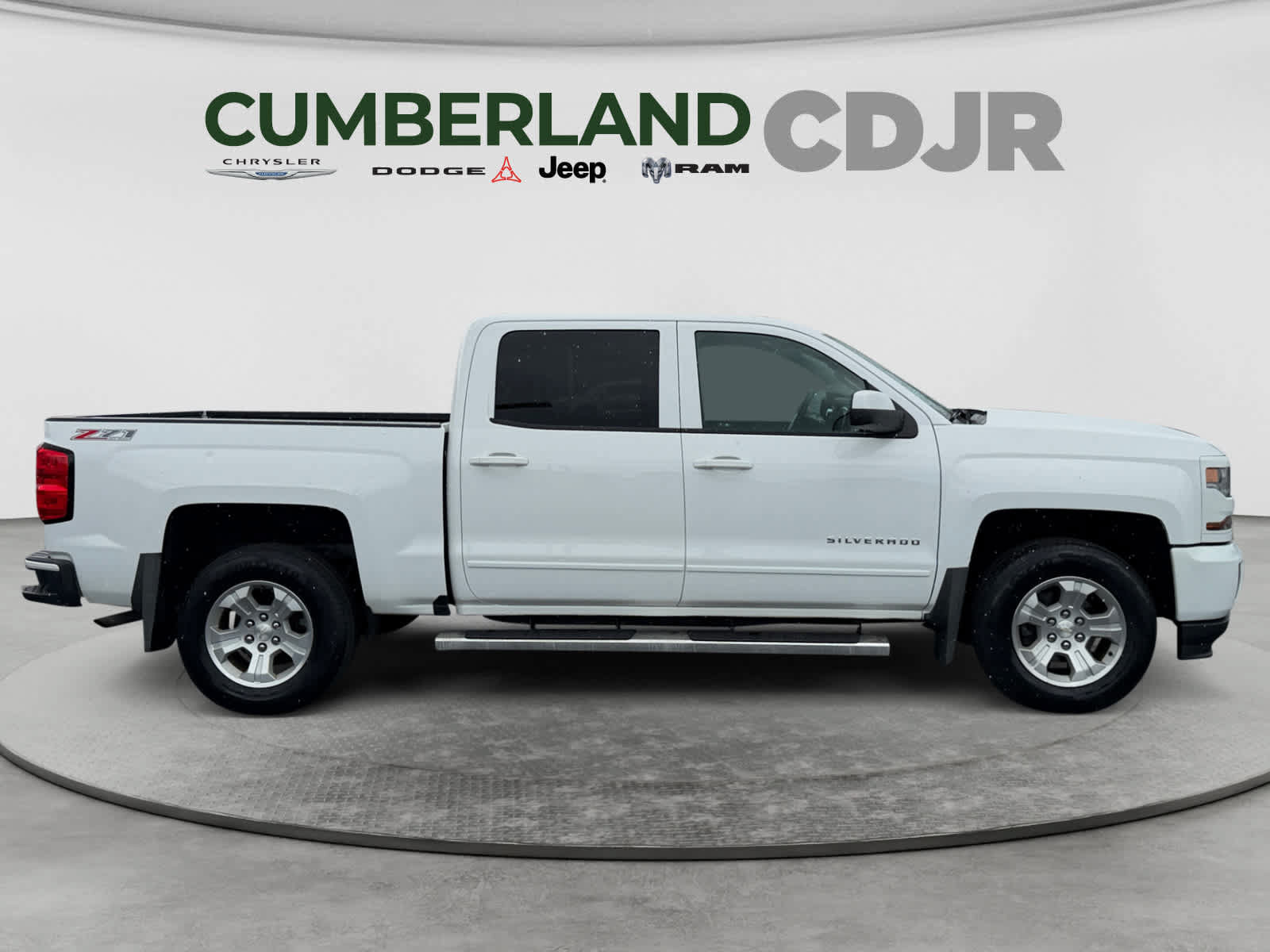 Used 2017 Chevrolet Silverado 1500 LT w/ All Star Edition AWD/4WD image 8