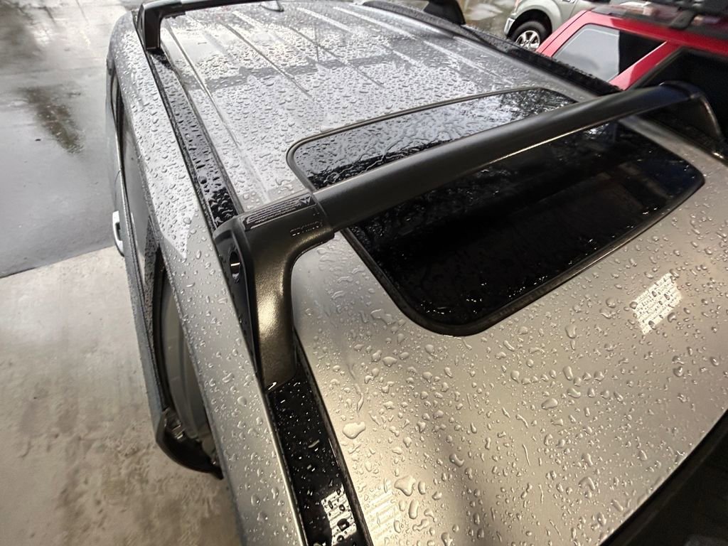 Used 2021 Toyota RAV4 XLE image 29