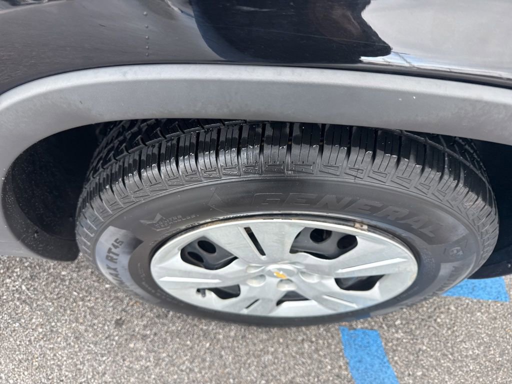 Used 2018 Chevrolet Trax LS image 26