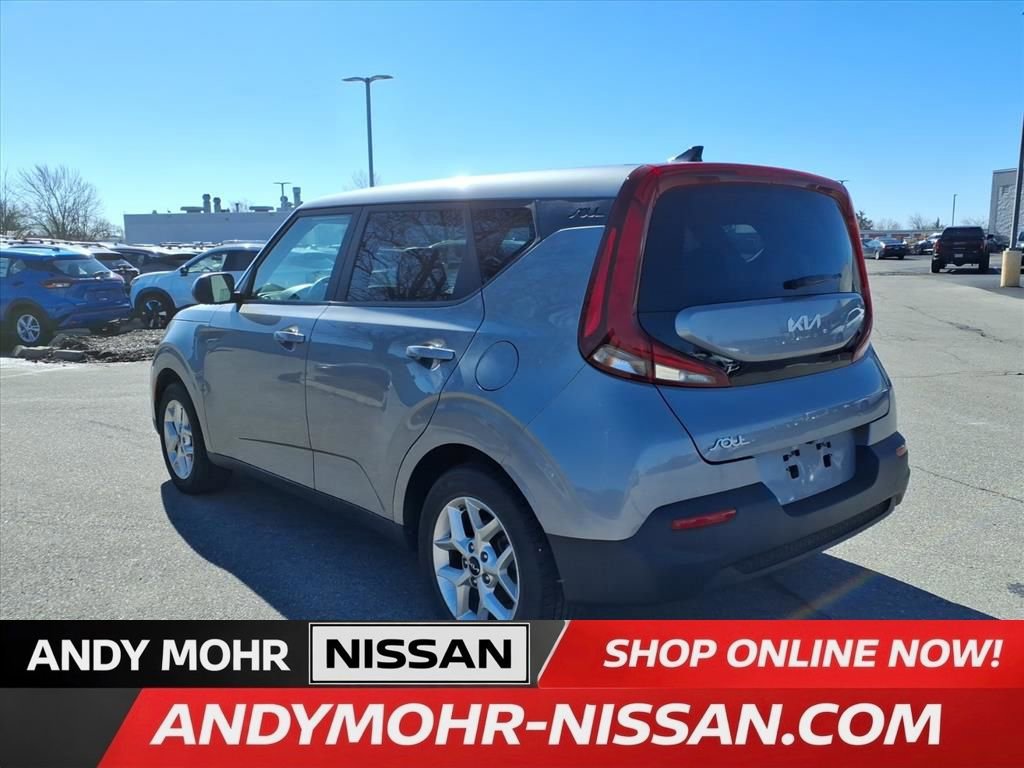Used 2022 Kia Soul LX w/ Technology Package image 6