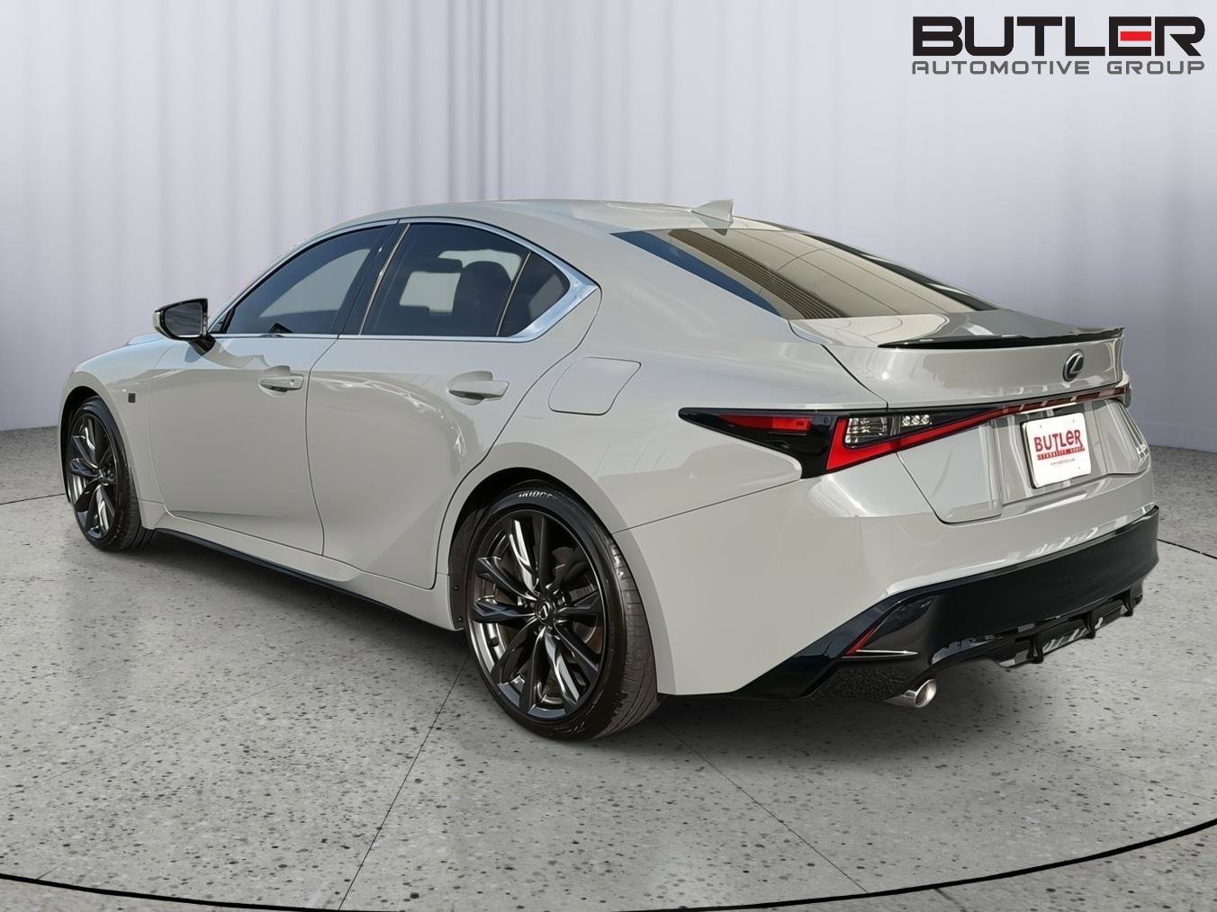 Certified 2025 Lexus IS 350 F Sport RWD image 4