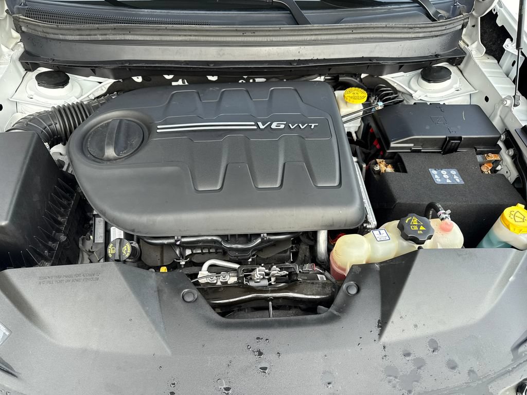 Used 2022 Jeep Cherokee Latitude Lux FWD image 22