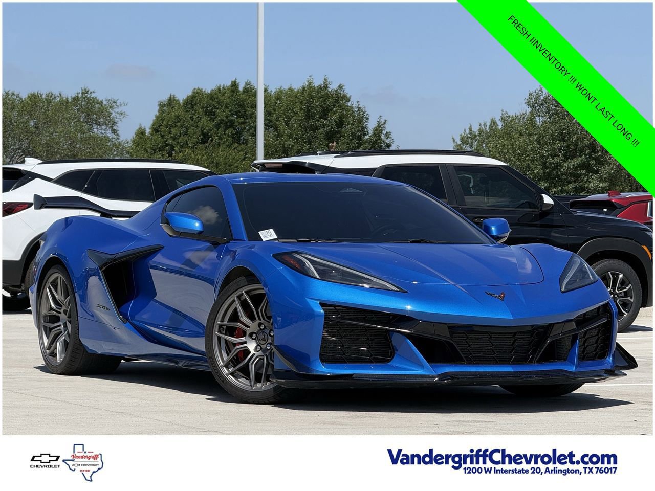 Certified 2025 Chevrolet Corvette Z06 RWD image 2