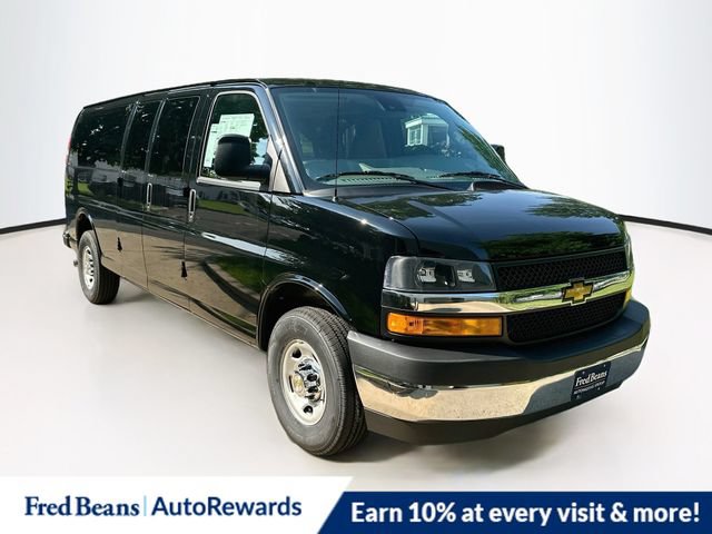 New 2026 Chevrolet Express 3500 LT w/ LT Preferred Equipment Group