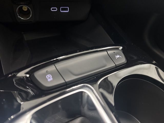 New 2026 Chevrolet Trax ACTIV w/ Sunroof Package image 19