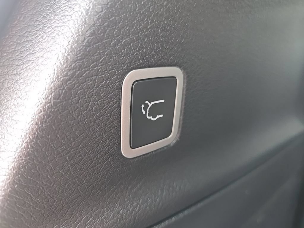 New 2026 Chrysler Pacifica Select w/ S Appearance Package FWD image 98