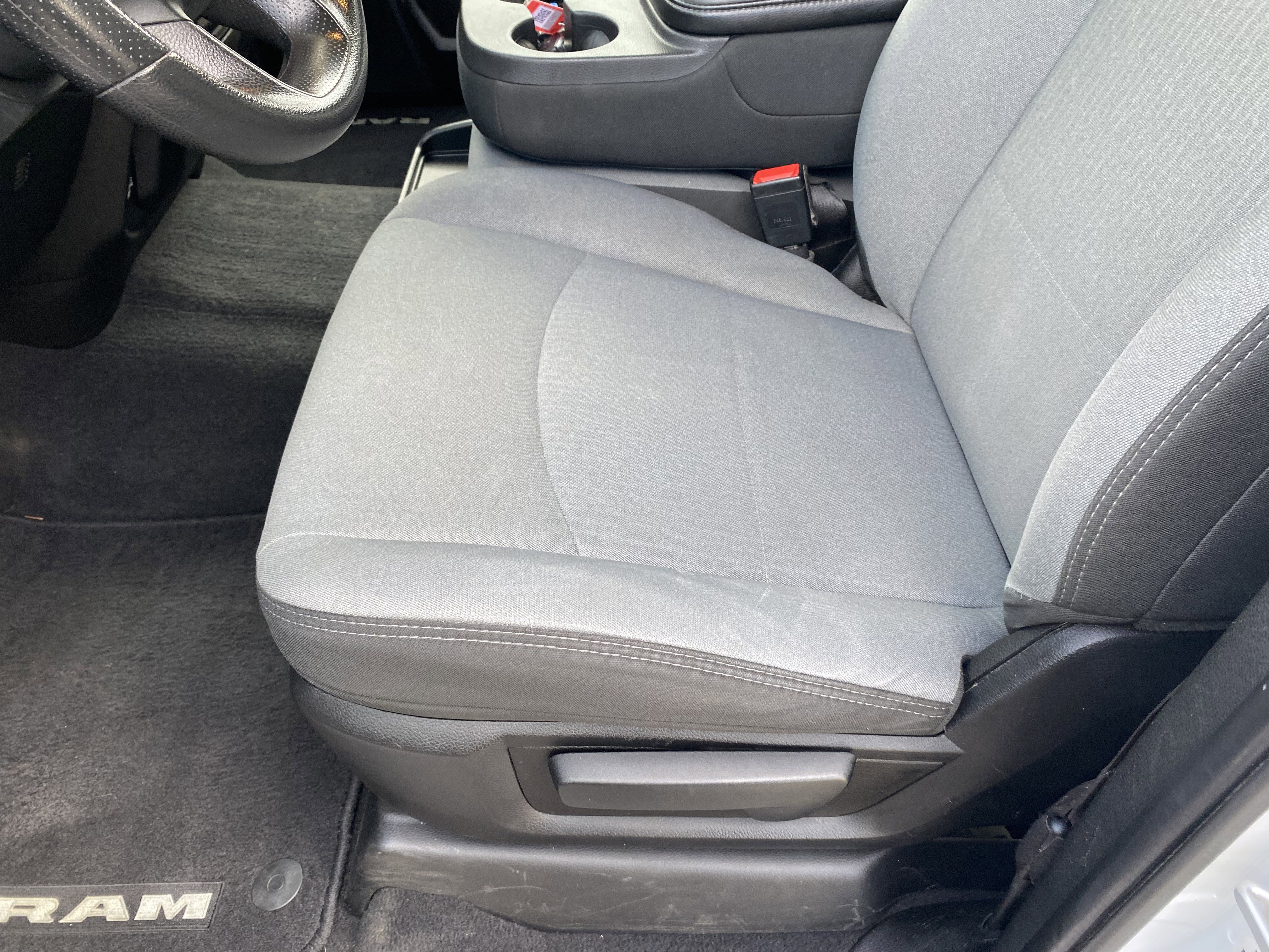 Used 2020 RAM 2500 Big Horn image 15