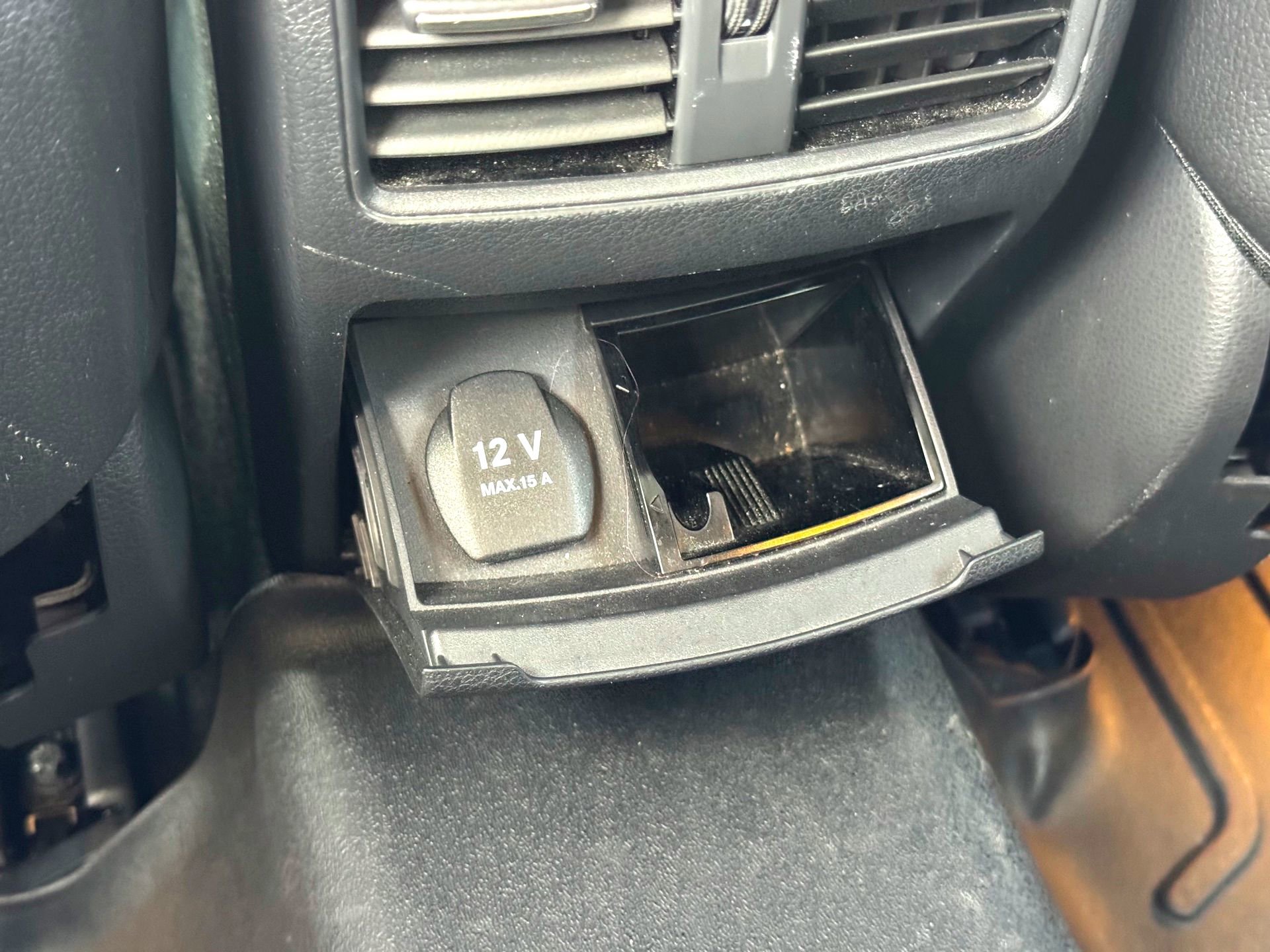 Used 2019 Mercedes-Benz GLA 250 4MATIC image 20