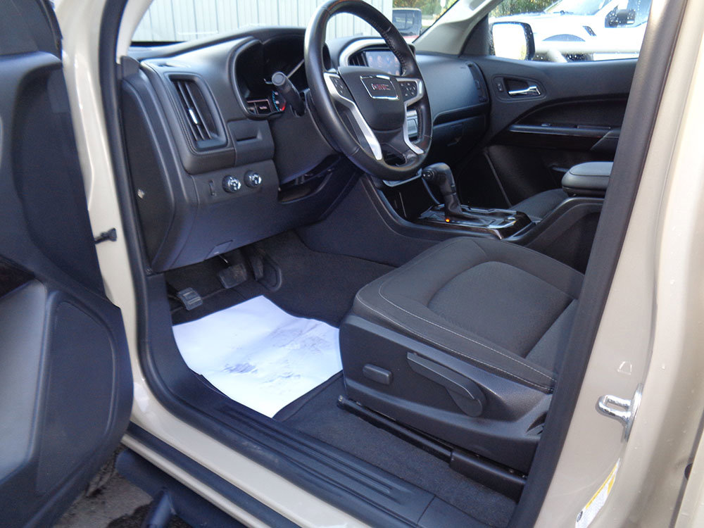Used 2021 GMC Canyon Elevation image 15