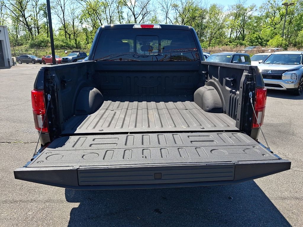 Used 2020 Ford F150 Platinum w/ Equipment Group 701A Luxury AWD/4WD image 33