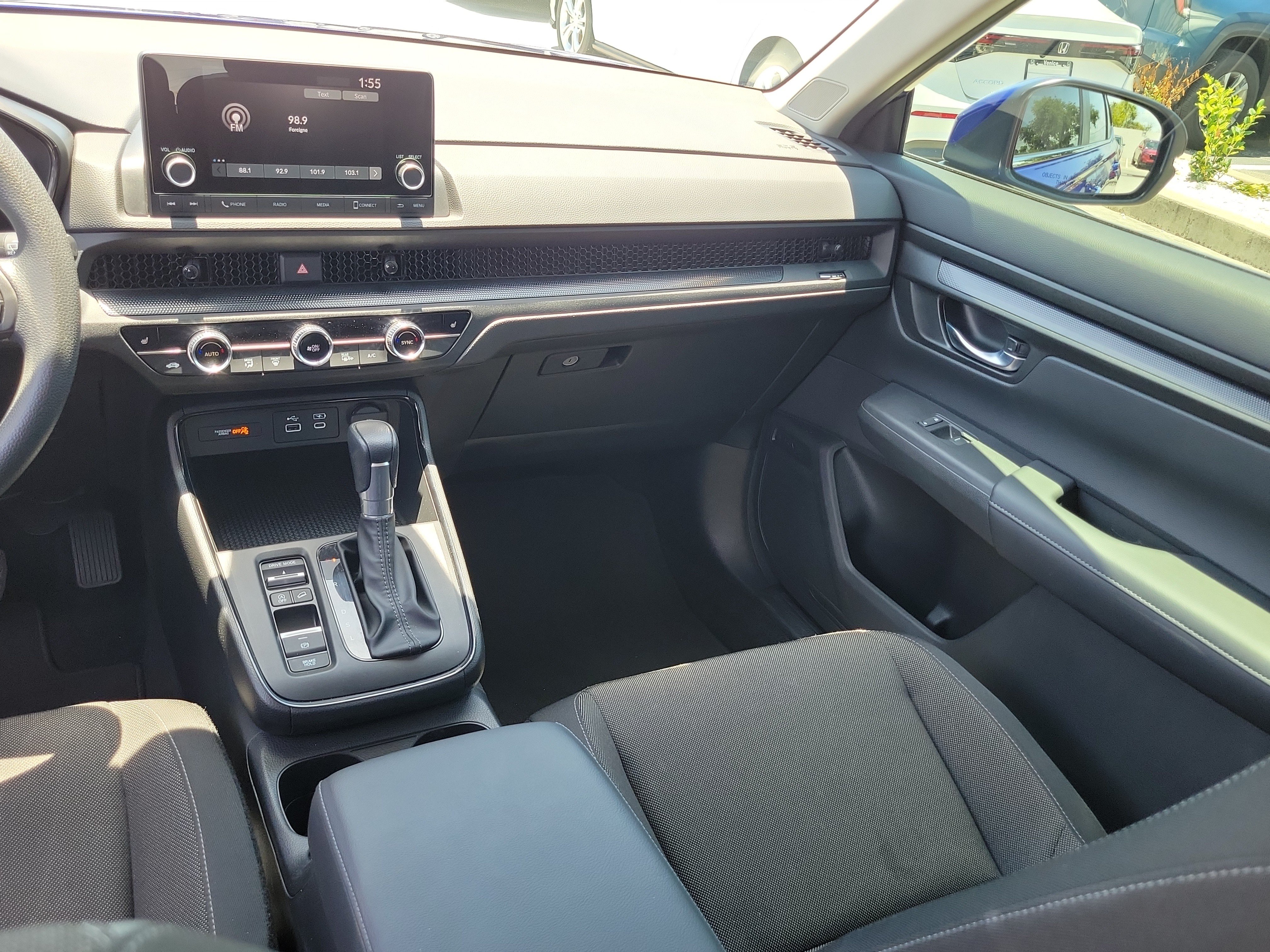 Used 2024 Honda CR-V EX image 17