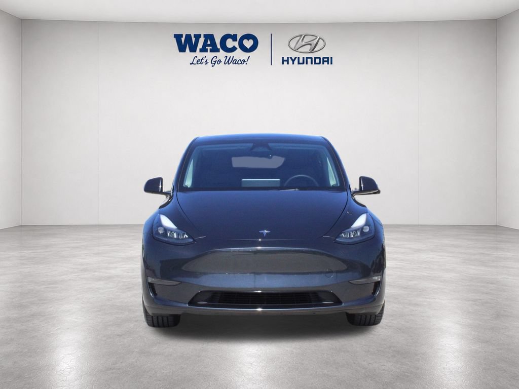 Used 2025 Tesla Model Y Long Range RWD image 2