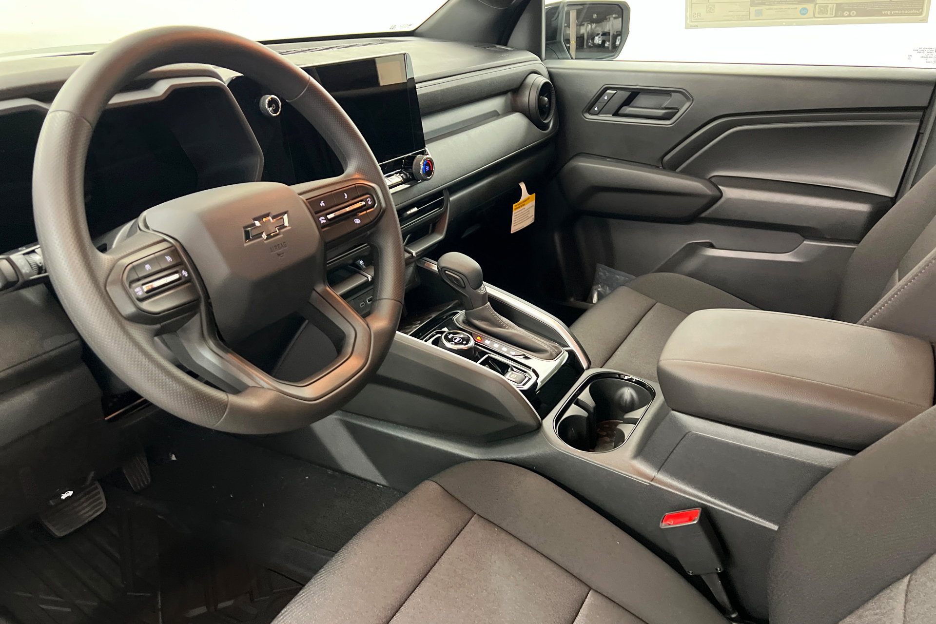 New 2026 Chevrolet Colorado Trail Boss AWD/4WD image 16