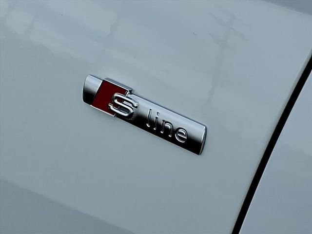 Used 2025 Audi A6 Premium Plus w/ Premium Plus Package image 8