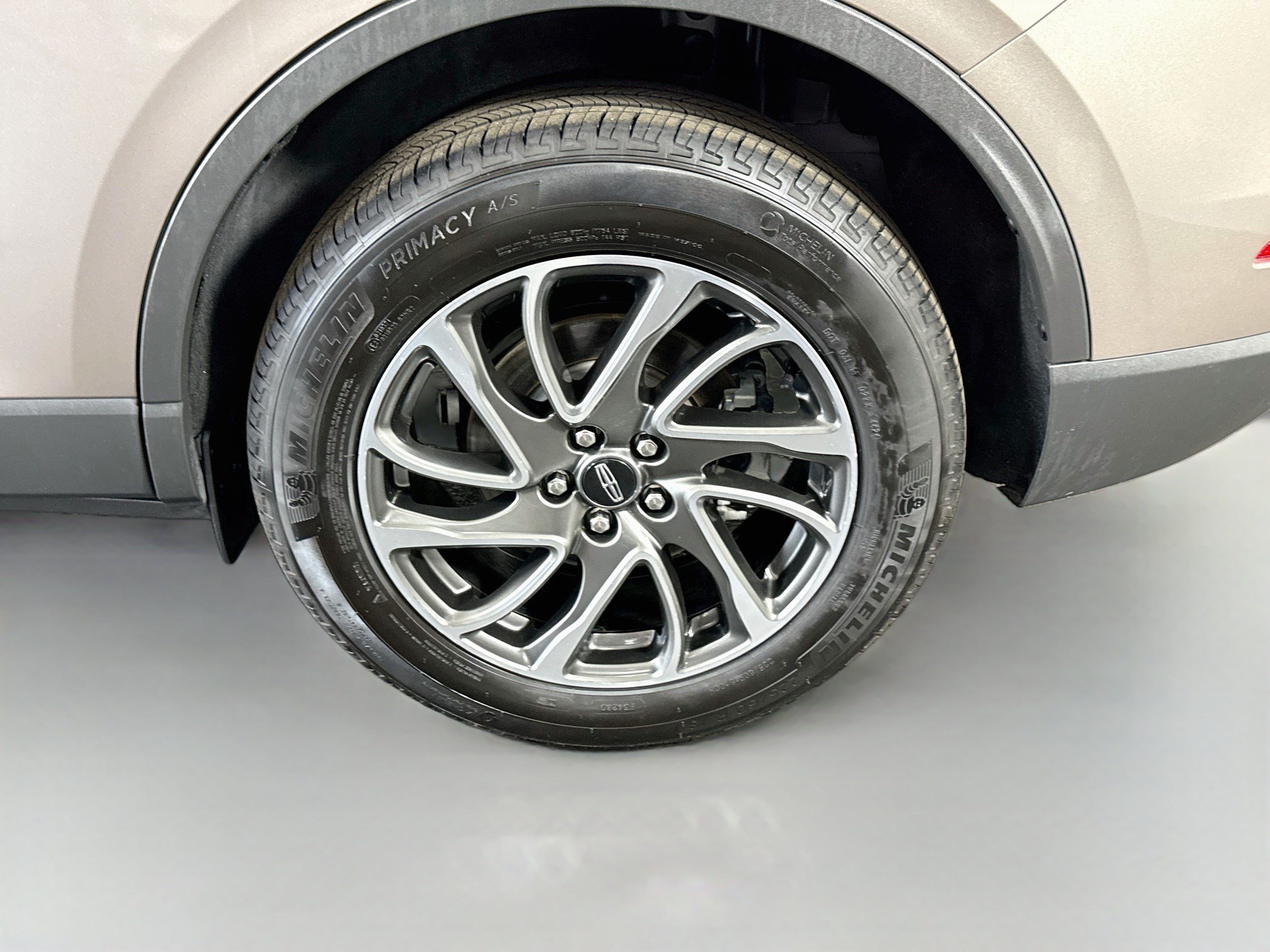 Used 2020 Lincoln Corsair FWD w/ Equipment Group 101A image 37