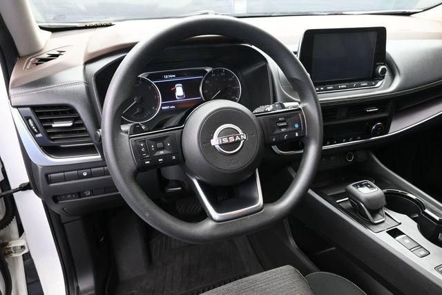 Used 2023 Nissan Rogue SV FWD image 24
