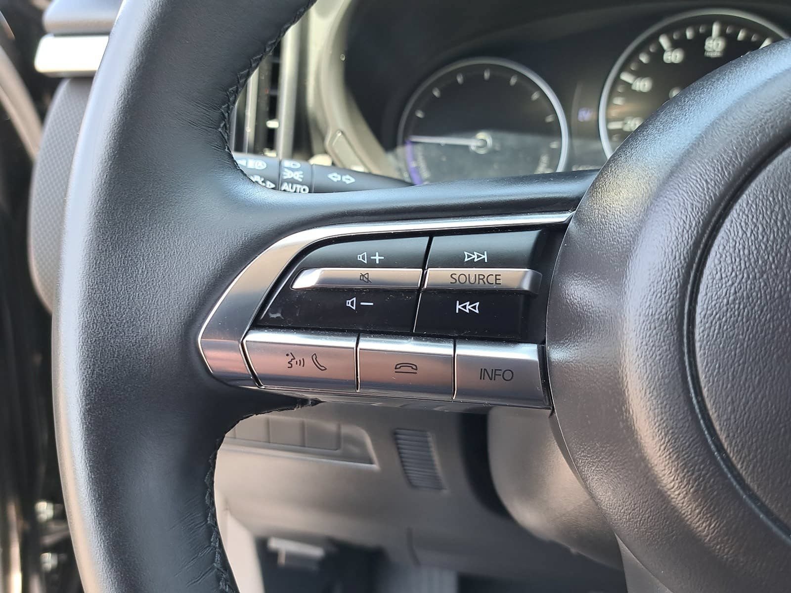 Used 2025 MAZDA CX-50 2.5 Hybrid w/ Weather Package AWD/4WD image 18