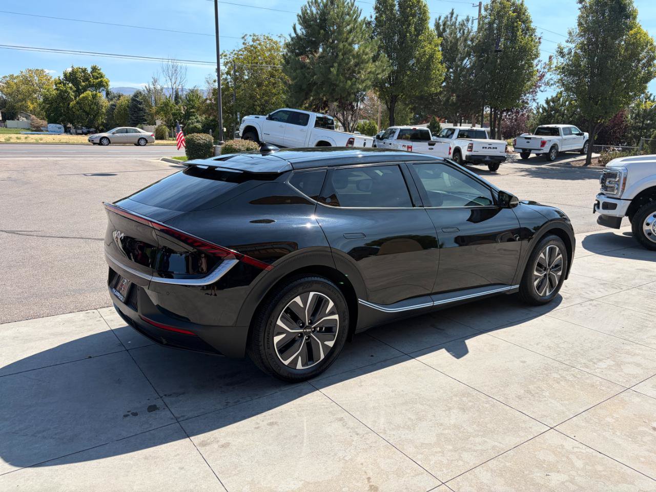 Used 2024 Kia EV6 Light AWD/4WD image 23