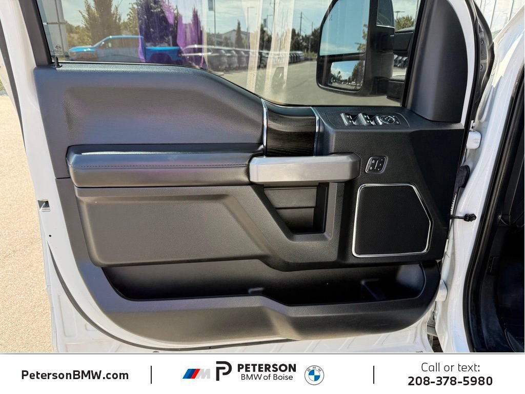 Used 2019 Ford F150 Platinum w/ Technology Package AWD/4WD image 13