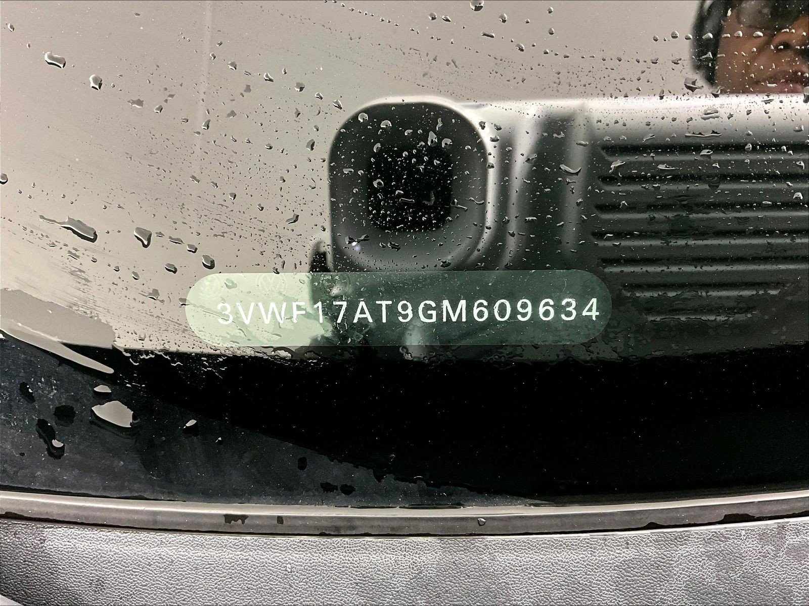 Used 2016 Volkswagen Beetle 1.8T Classic FWD image 13