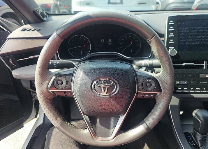 Used 2019 Toyota Avalon Limited w/ Advanced Safety Package FWD image 9